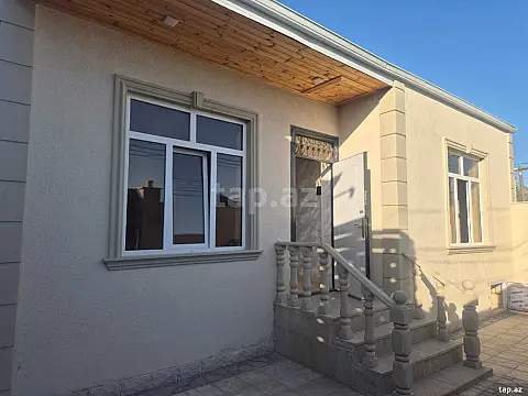 Satılır 3 otaqlı həyət evi 90 m² — Bakı 3 otaq 90.00 m²