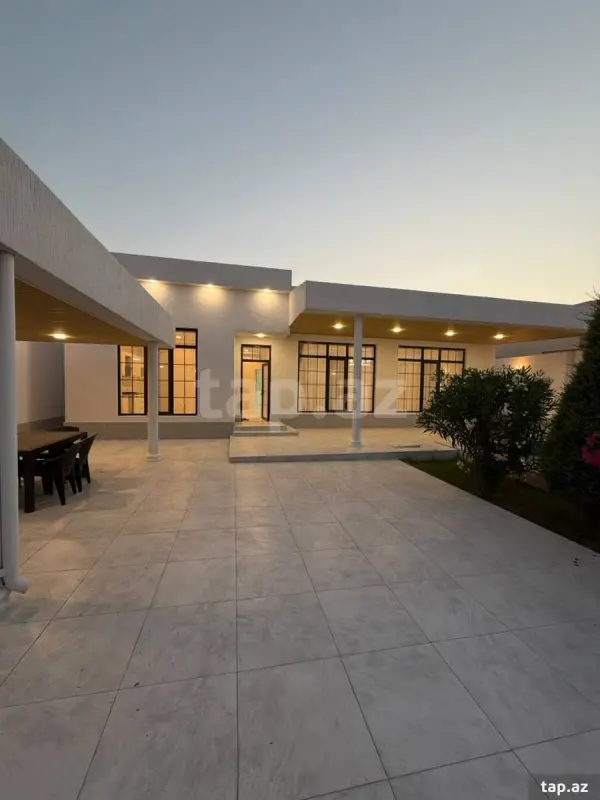 Satılır 4 otaqlı həyət evi 135 m²