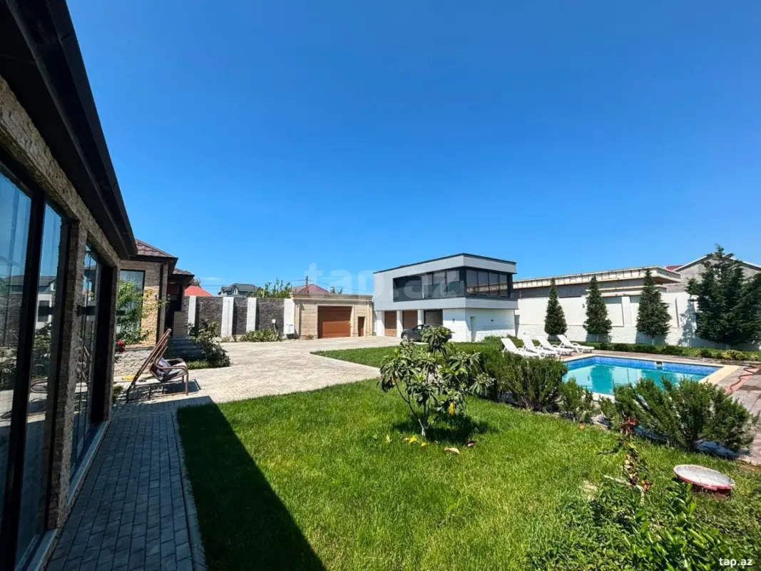 Kirayə verilir 2 otaqlı həyət evi 120 m²