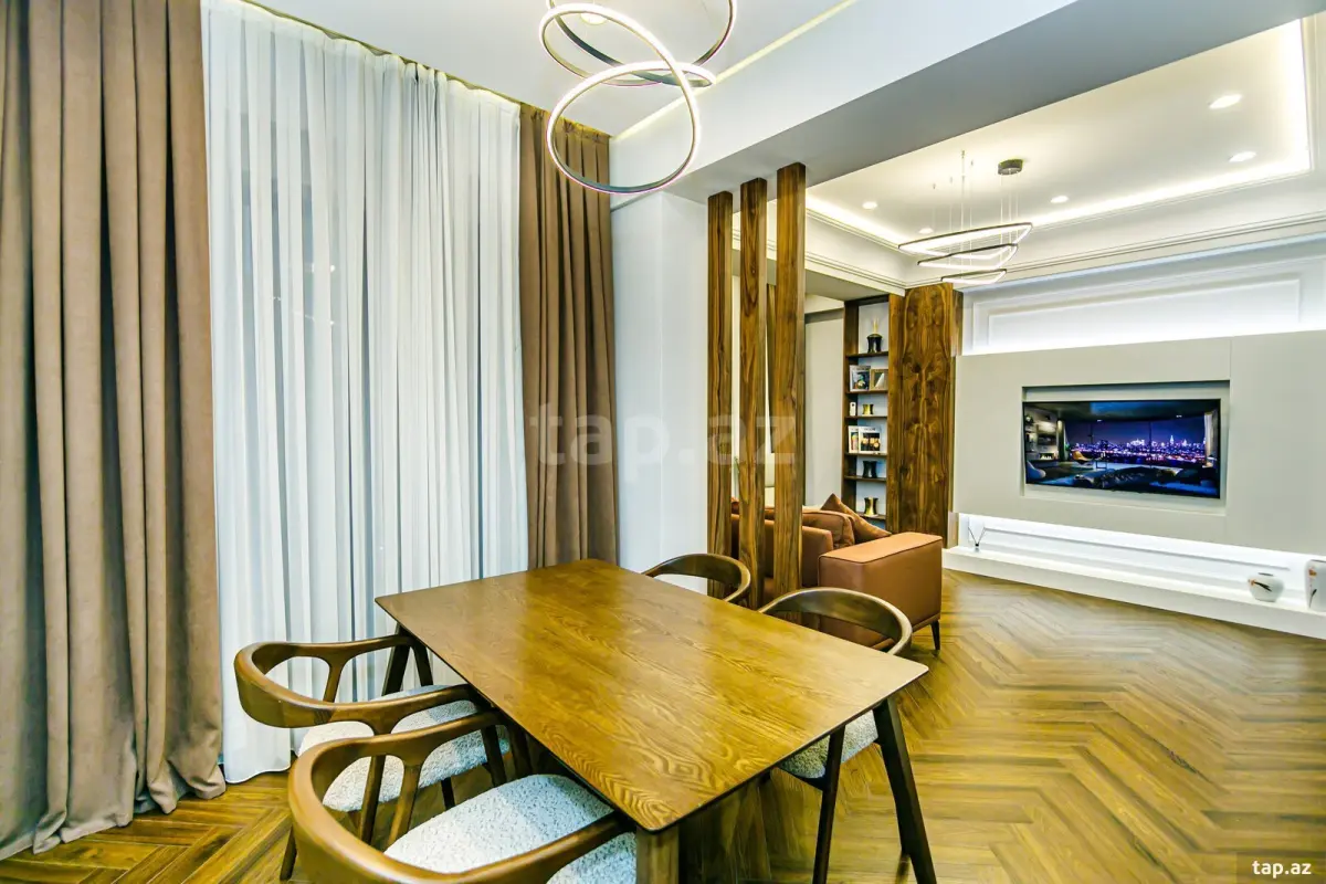 Kirayə verilir 2 otaqlı yeni tikili 80 m²