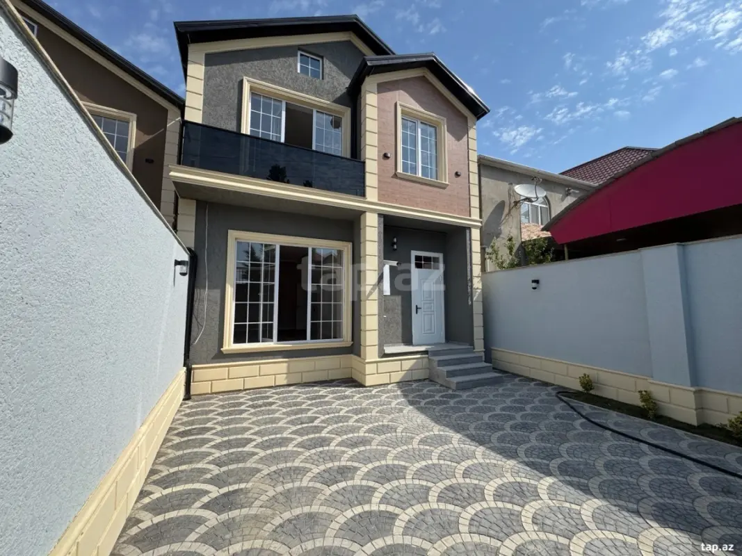Satılır 4 otaqlı həyət evi 120 m²