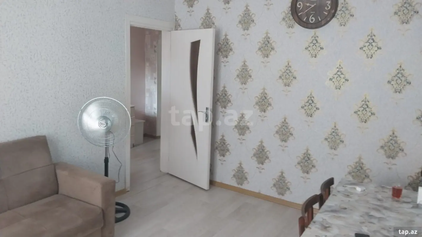 Kirayə verilir 2 otaqlı həyət evi 60 m²