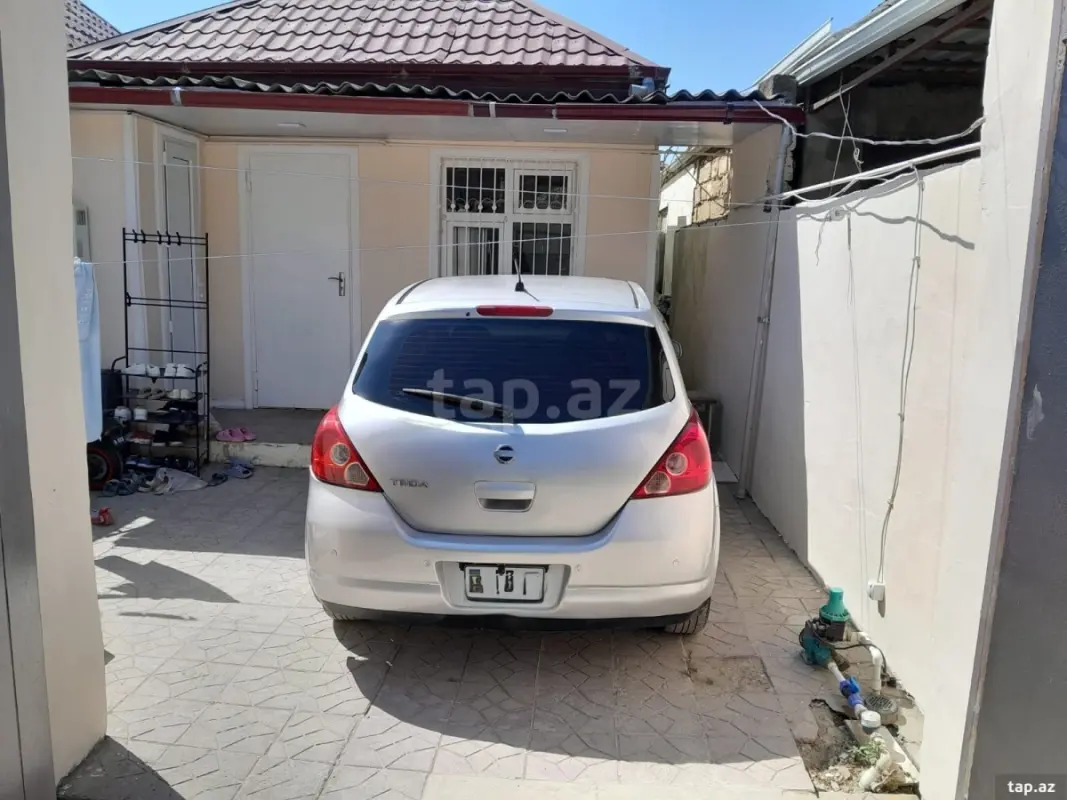 Satılır 2 otaqlı həyət evi 65 m²