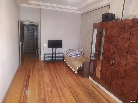 Kirayə verilir 3 otaqlı yeni tikili 120 m² — Bakı, Memar Əcəmi yanı 3 otaq 120.00 m²