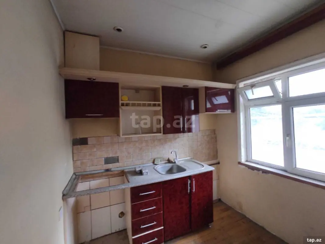 Satılır 2 otaqlı həyət evi 55 m²