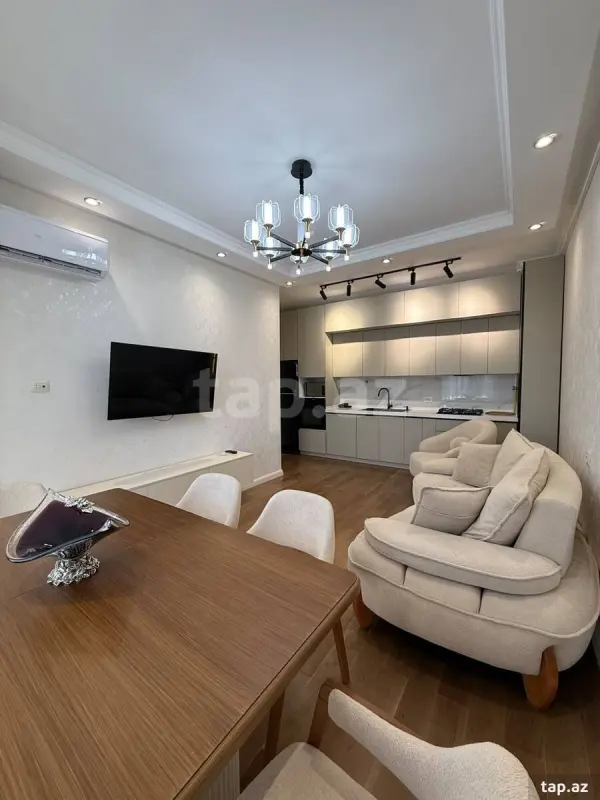 Satılır 3 otaqlı yeni tikili 72 m²