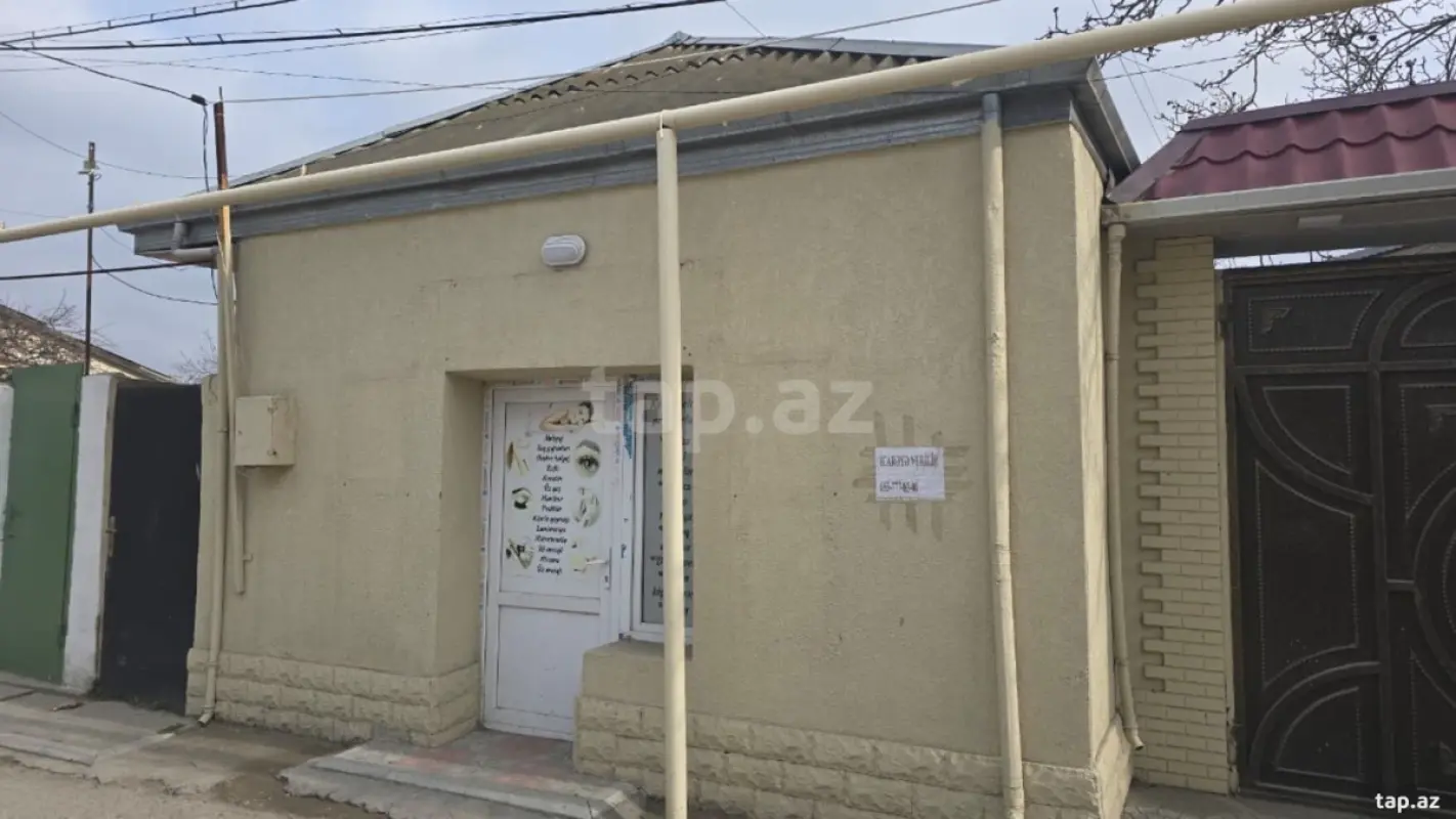 Satılır 1 otaqlı həyət evi 40 m²