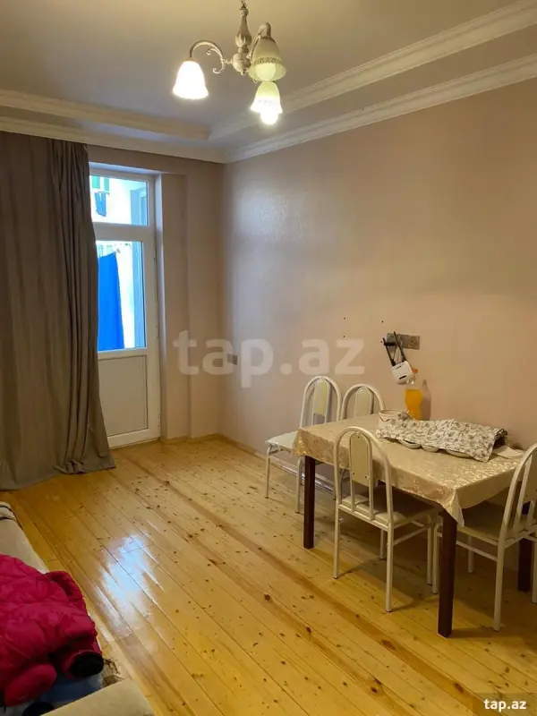 Kirayə verilir 2 otaqlı yeni tikili 65 m²