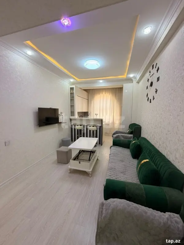 Kirayə verilir 2 otaqlı yeni tikili 54 m²