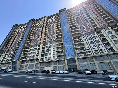 Satılır 3 otaqlı yeni tikili 140 m² — Bakı 3 otaq 140.00 m²