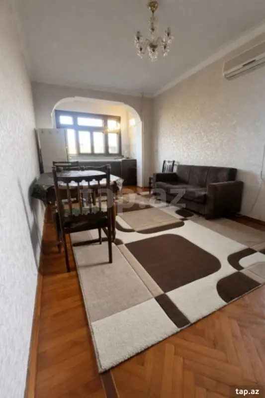 Kirayə verilir 2 otaqlı mənzil 45 m²