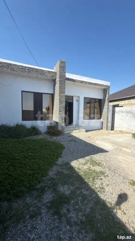 Satılır 4 otaqlı həyət evi 100 m²