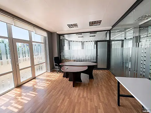 Kirayə verilir ofis — Bakı