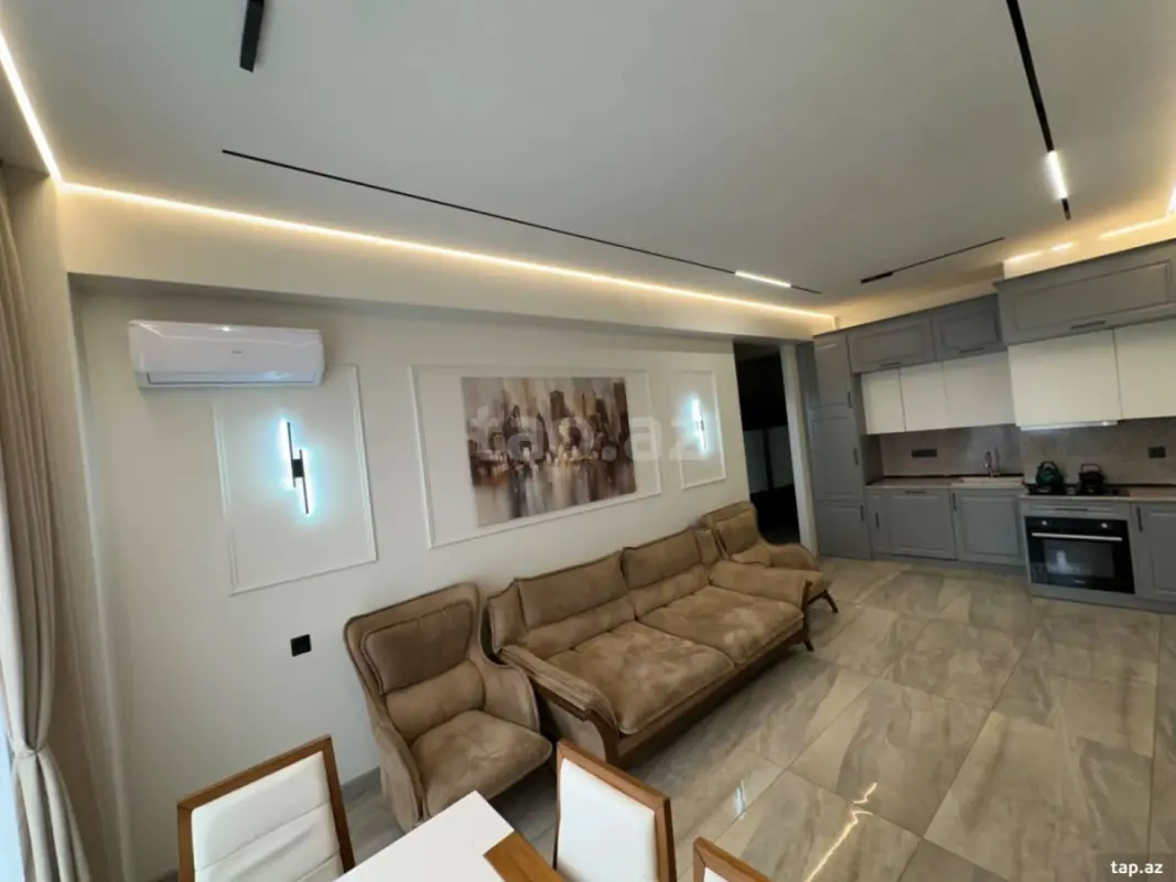 Kirayə verilir 2 otaqlı yeni tikili 78 m²