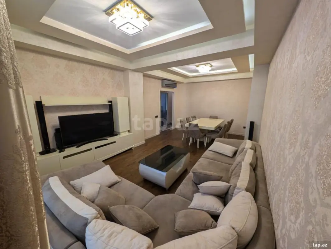 Kirayə verilir 4 otaqlı yeni tikili 130 m²