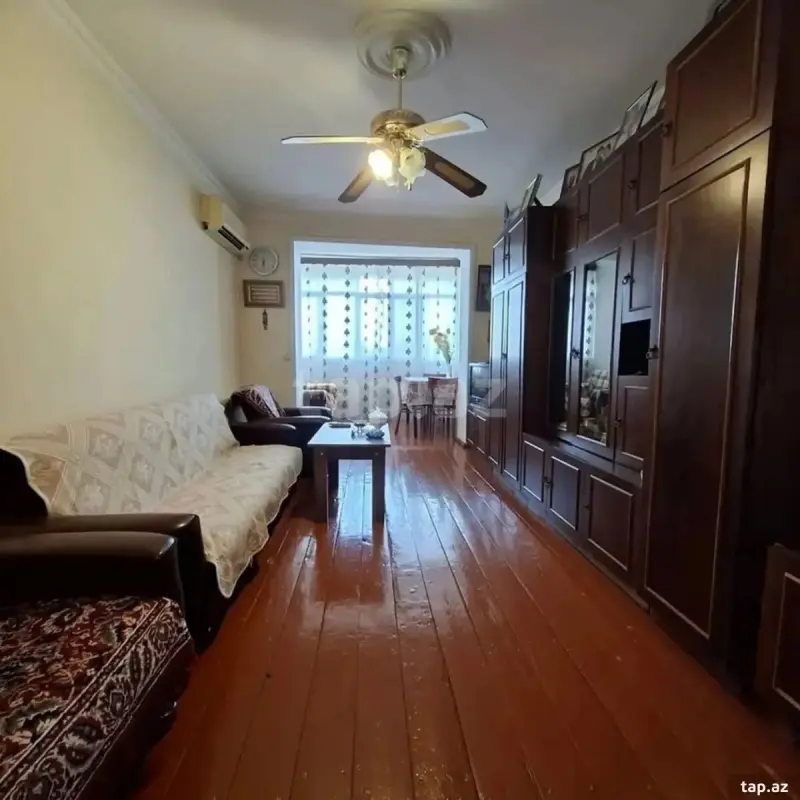 Kirayə verilir 2 otaqlı yeni tikili 50 m²