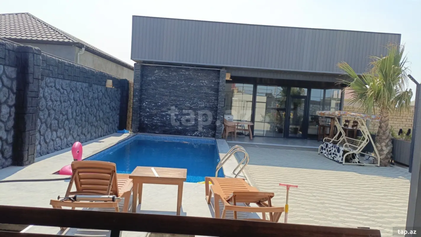 Kirayə verilir 3 otaqlı həyət evi 130 m²