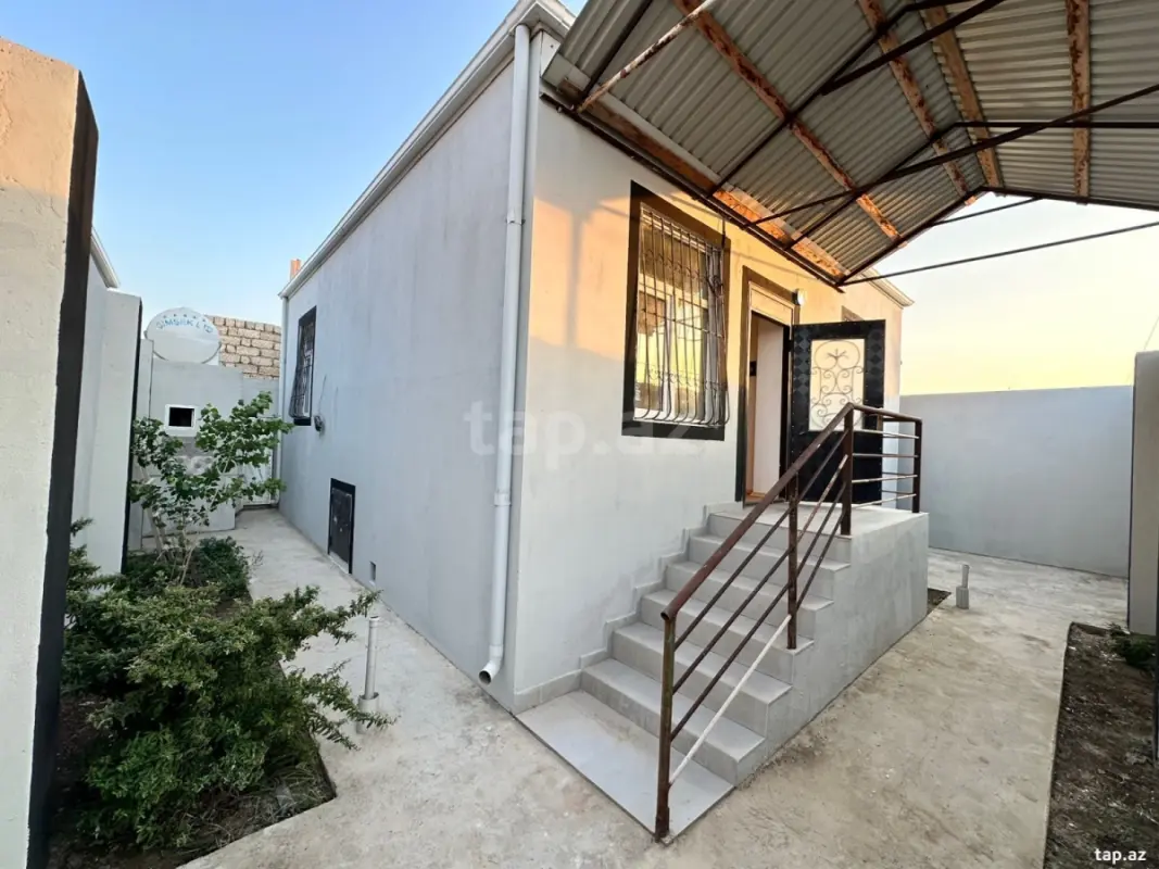 Satılır 3 otaqlı həyət evi 90 m²