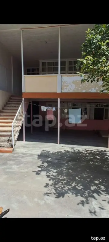 Satılır 6 otaqlı həyət evi 120 m²