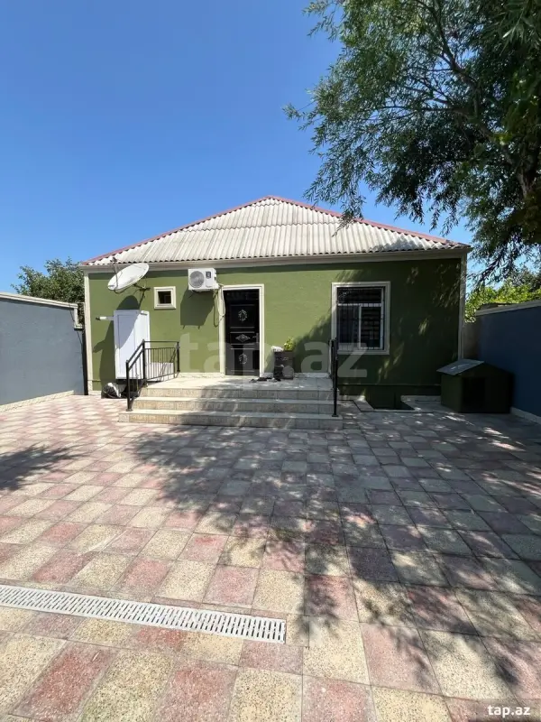 Satılır 3 otaqlı həyət evi 120 m²