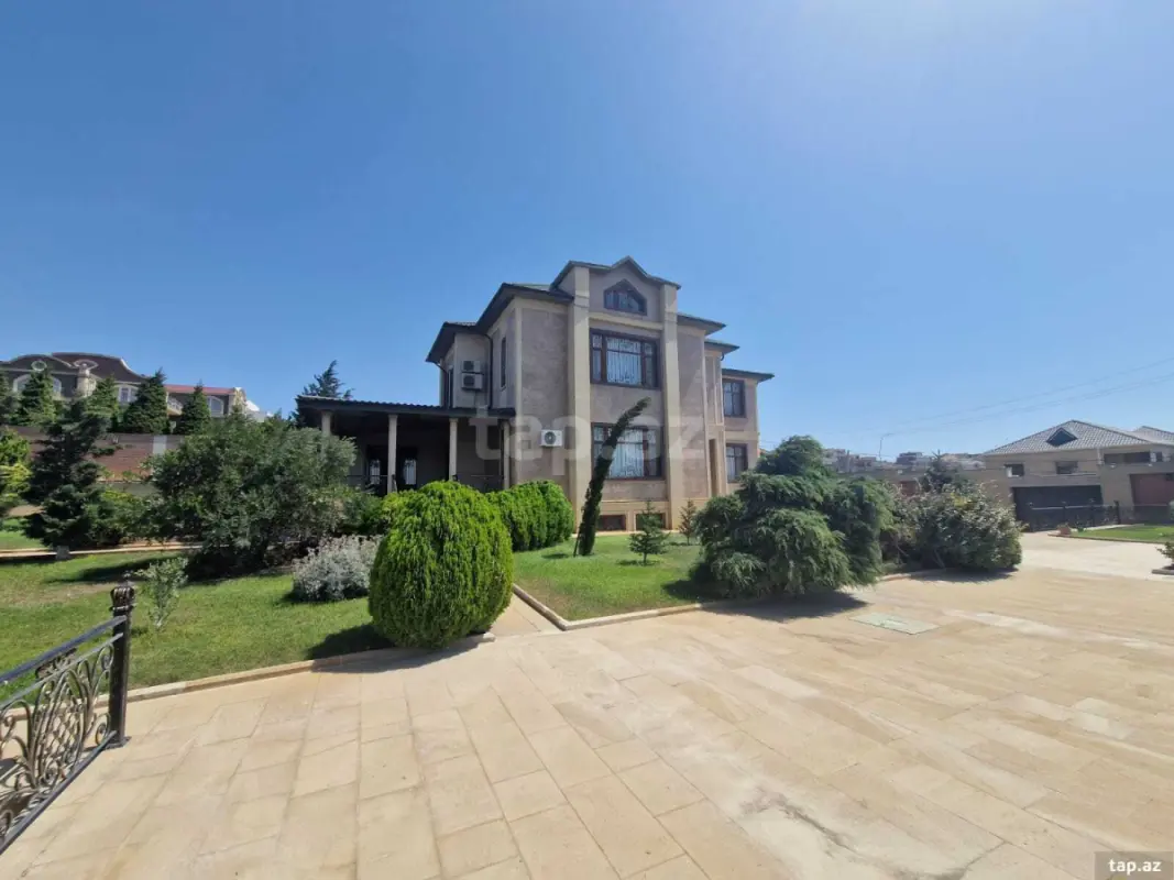 Kirayə verilir 6 otaqlı həyət evi 350 m²