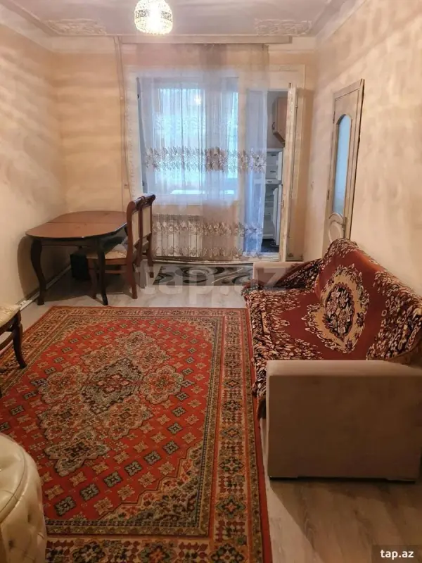 Kirayə verilir 2 otaqlı mənzil 50 m²