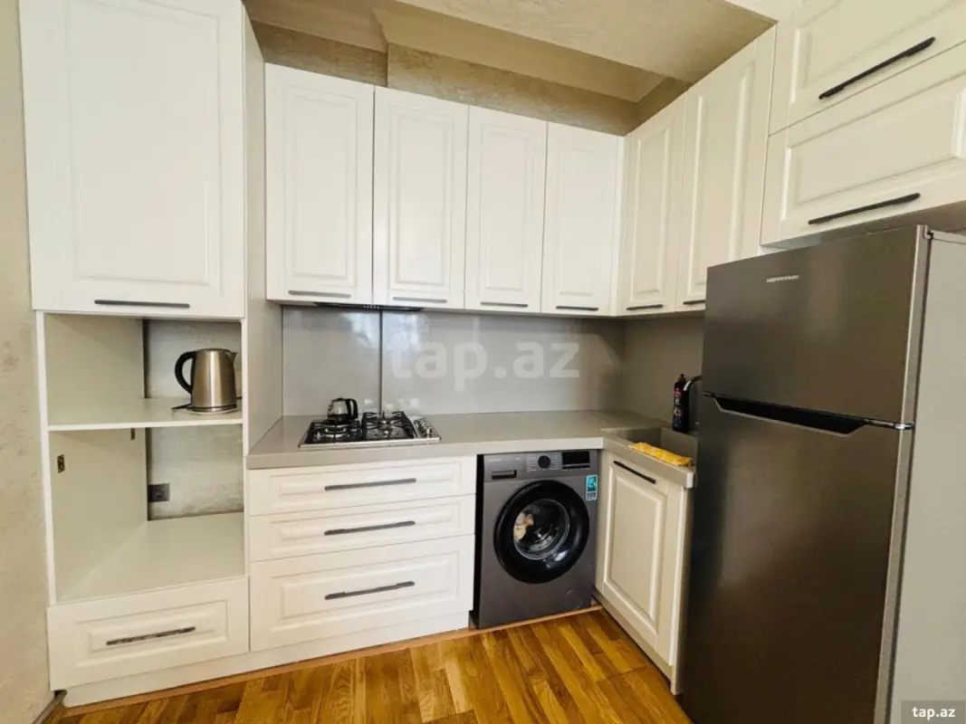 Kirayə verilir 2 otaqlı yeni tikili 50 m²