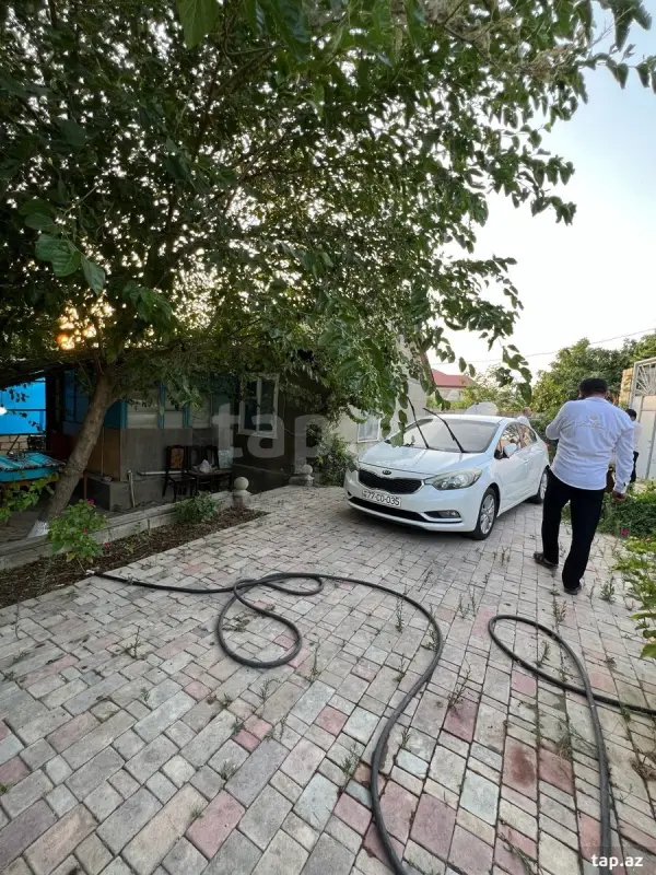 Satılır 3 otaqlı həyət evi 70 m²