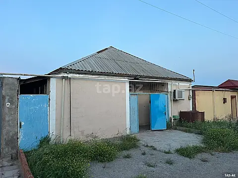 Kirayə verilir 3 otaqlı həyət evi 100 m² — Bakı 3 otaq 100.00 m²