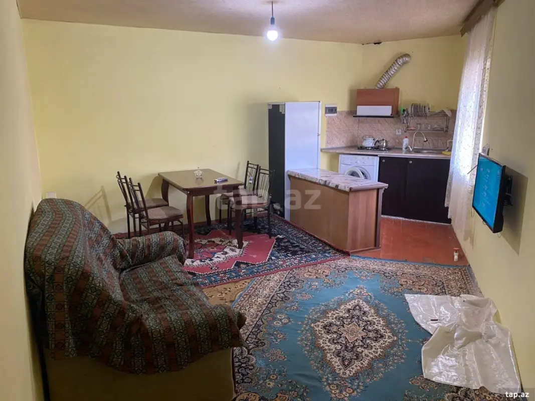 Kirayə verilir 2 otaqlı həyət evi 50 m²
