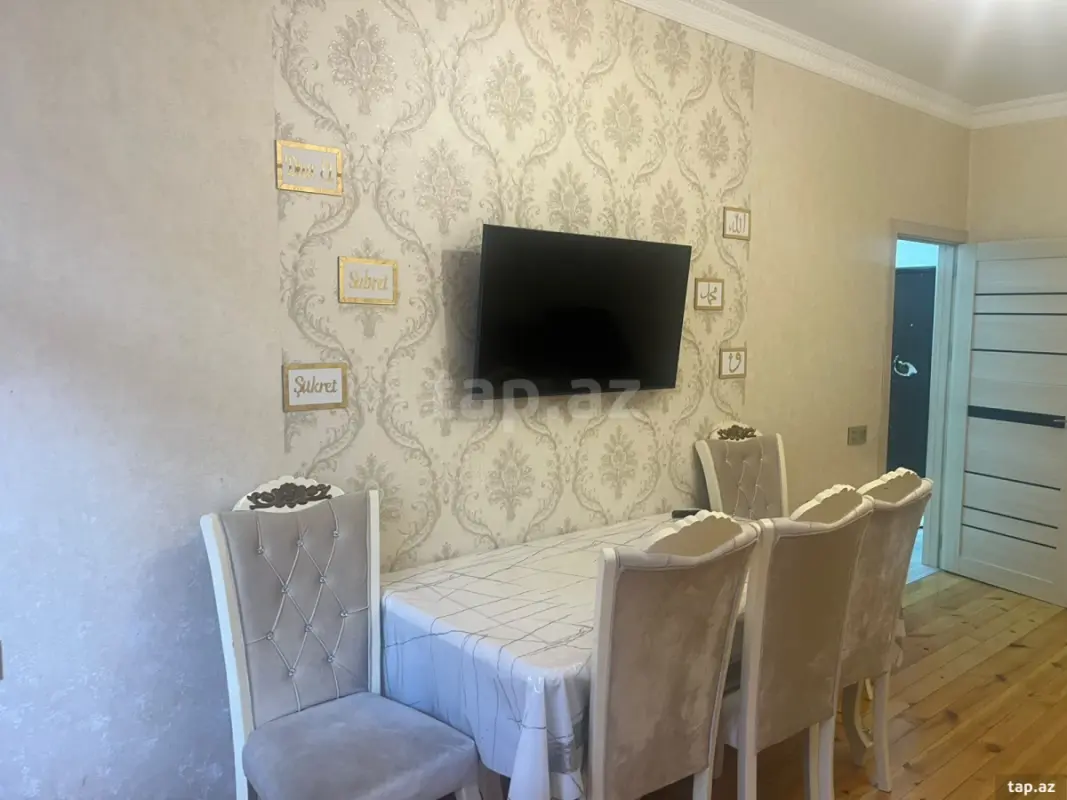 Kirayə verilir 2 otaqlı yeni tikili 65 m²