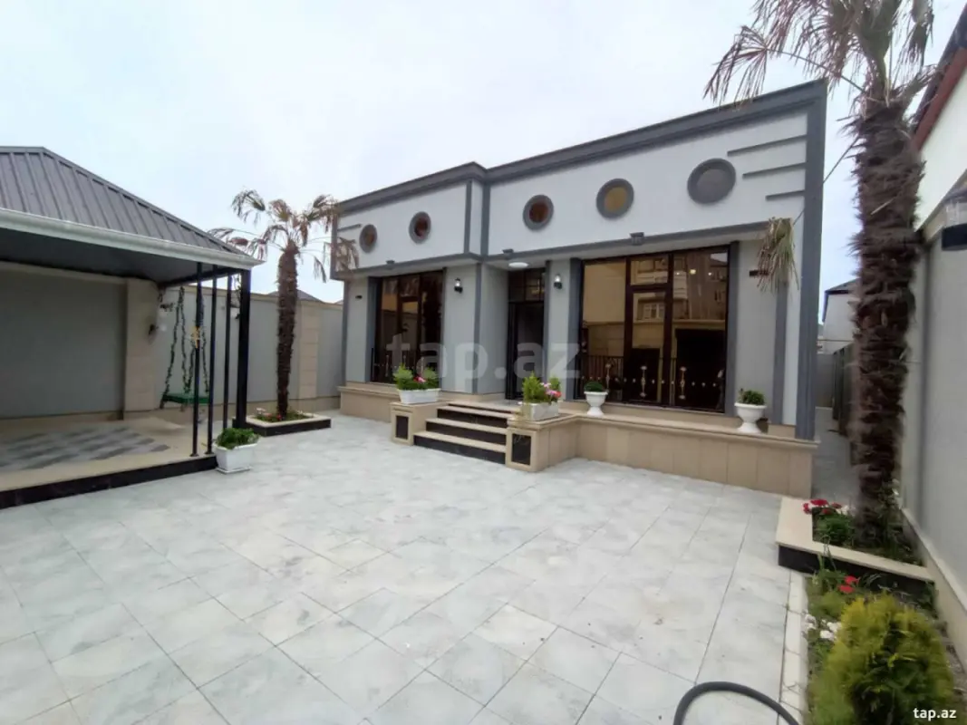 Satılır 4 otaqlı həyət evi 140 m²