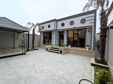 Satılır 4 otaqlı həyət evi 140 m² — Bakı 4 otaq 140.00 m²