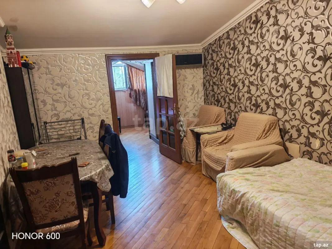 Kirayə verilir 2 otaqlı yeni tikili 50 m²