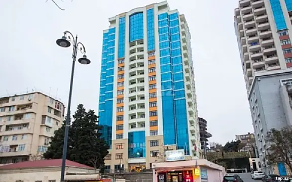 Kirayə verilir 4 otaqlı yeni tikili 210 m² — Bakı 4 otaq 210.00 m²