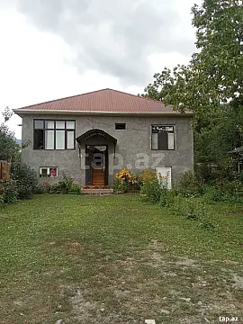 Kirayə verilir 5 otaqlı həyət evi 110 m² — Qax 5 otaq 110.00 m²