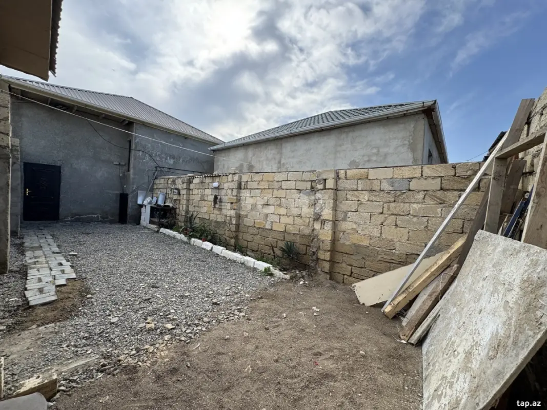 Kirayə verilir 3 otaqlı həyət evi 100 m²