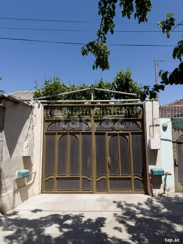 Satılır 5 otaqlı həyət evi 150 m²