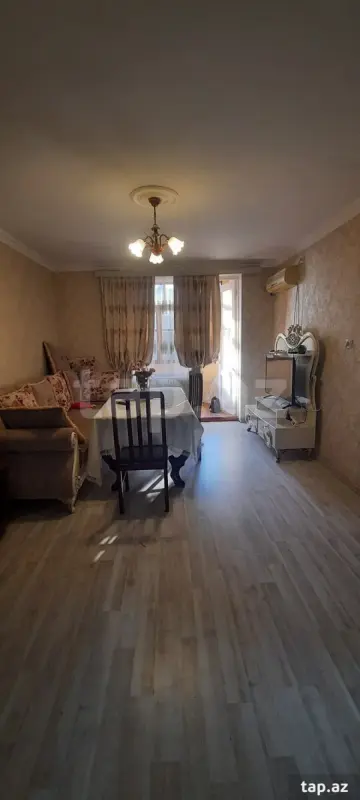 Kirayə verilir 2 otaqlı mənzil 45 m²