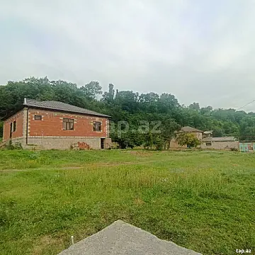 Satılır 4 otaqlı həyət evi 80 m² — Quba 4 otaq 80.00 m²