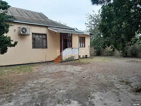 Satılır 4 otaqlı həyət evi 140 m² — Ağcabədi 4 otaq 140.00 m²