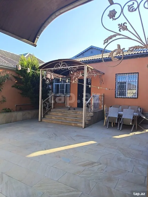 Satılır 3 otaqlı həyət evi 5000 m²
