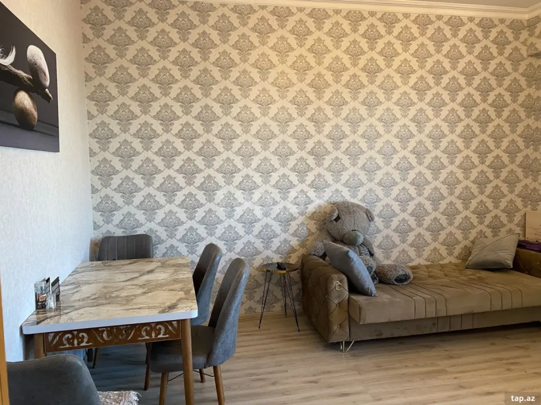 Satılır 2 otaqlı yeni tikili 65 m²