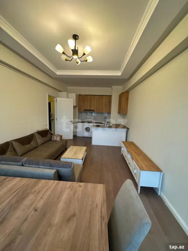 Kirayə verilir 2 otaqlı yeni tikili 60 m²