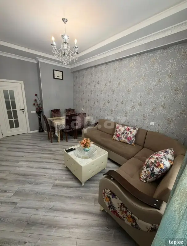 Kirayə verilir 2 otaqlı yeni tikili 60 m²