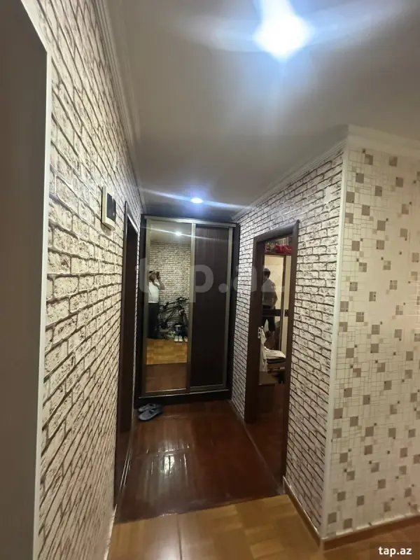 Satılır 2 otaqlı mənzil 56 m²