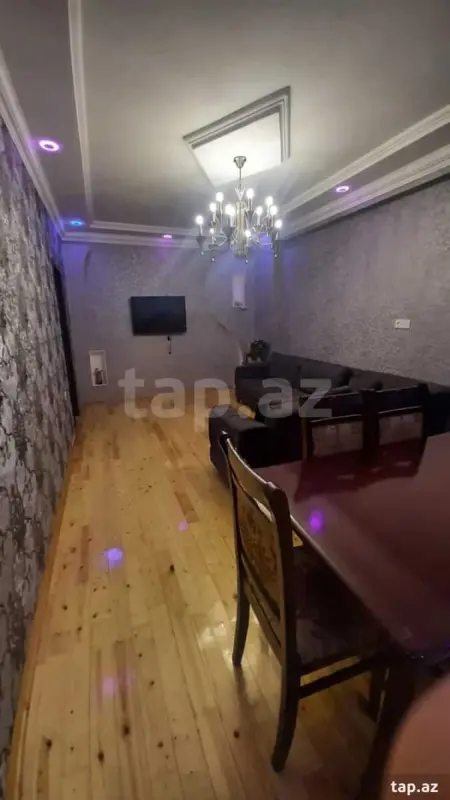 Kirayə verilir 2 otaqlı yeni tikili 80 m²