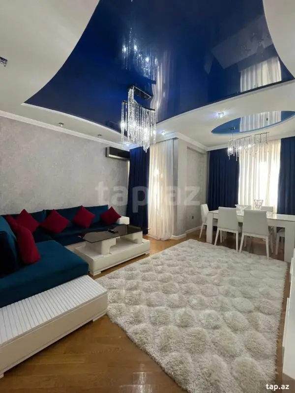 Kirayə verilir 2 otaqlı yeni tikili 80 m²