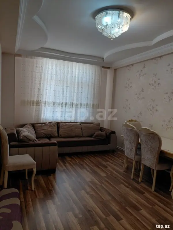 Kirayə verilir 3 otaqlı yeni tikili 95 m²