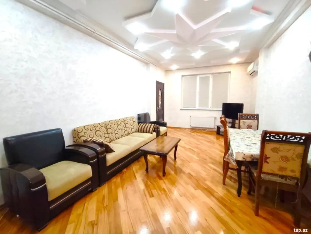 Satılır 3 otaqlı yeni tikili 78 m²